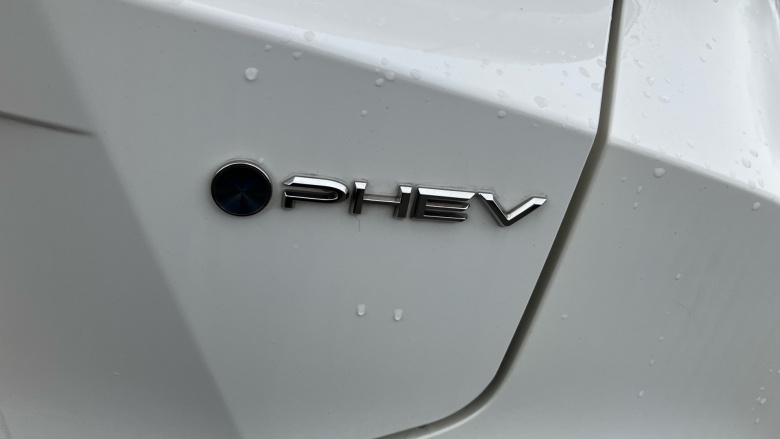 Toyota C-HR 2.0 PHEV Design 5dr CVT Hatchback